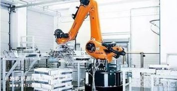 工業機器人制酒 傳統工藝與現代數控技術的融合傳承